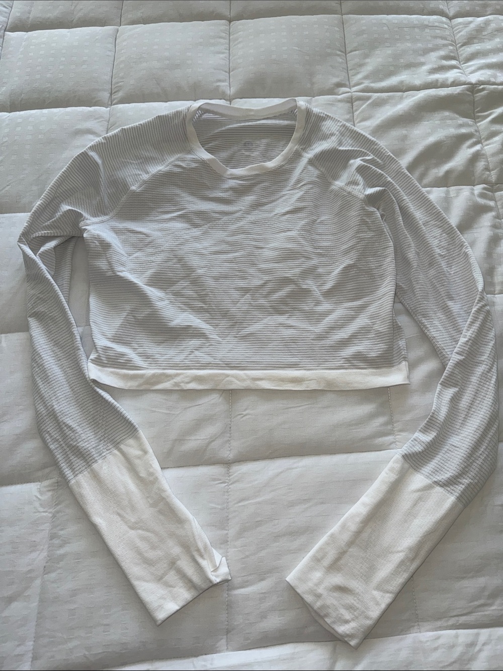 Lululemon Swiftly Tech Crop Long-Sleeve
